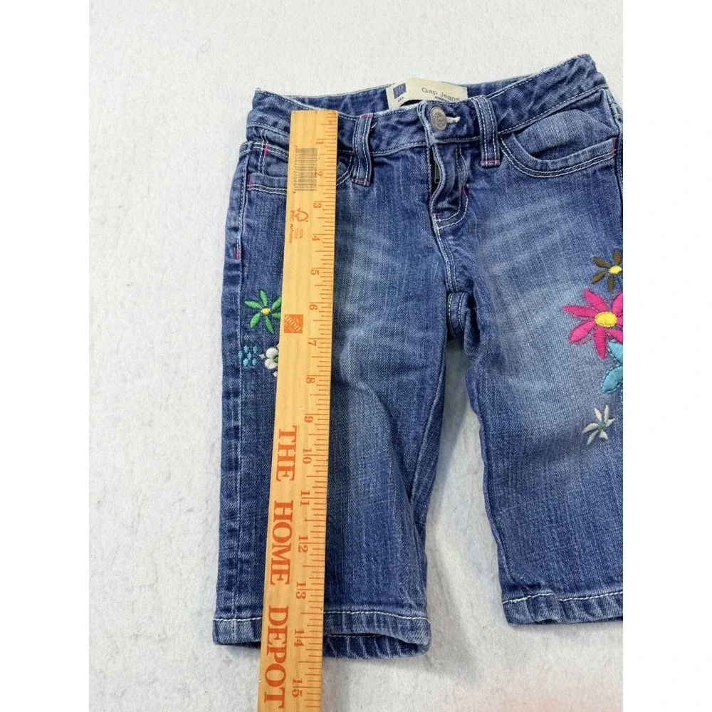 GAP adorable jeans